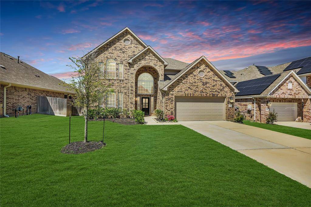 Welcome to 125 Dina Lane. Located in the heart of Montgomery, TX