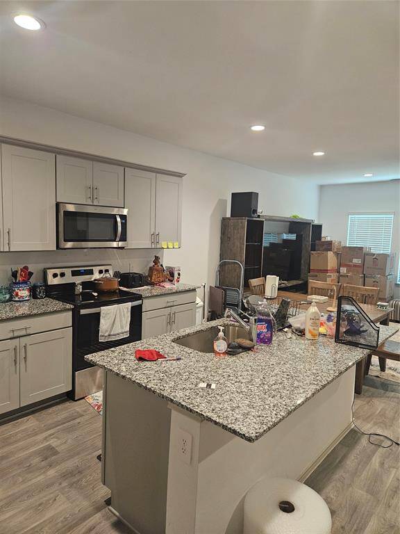 Kitchen 1