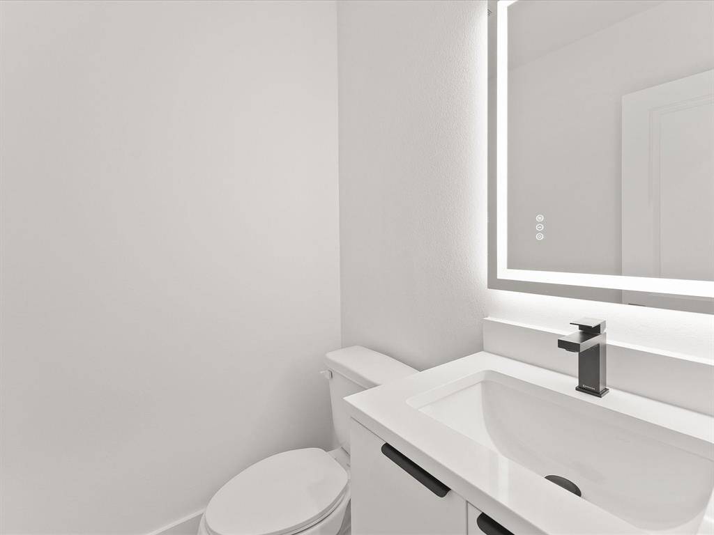 Photos from Similar Plan Built by Builder