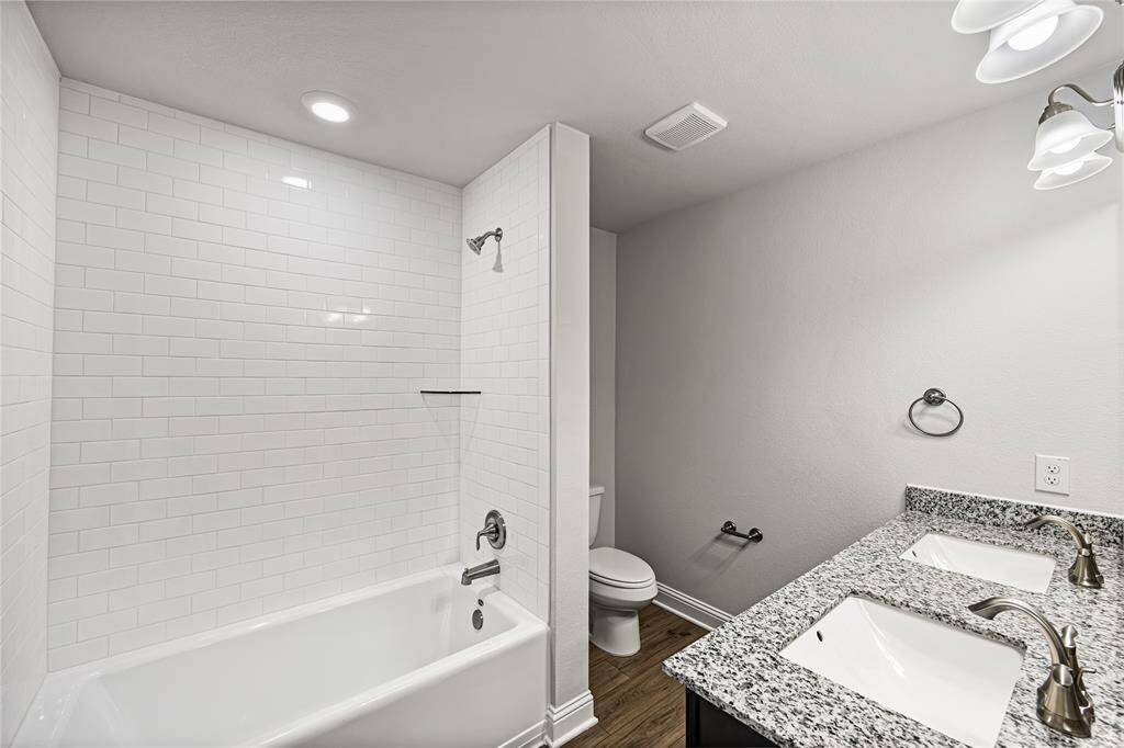 Secondary Bath