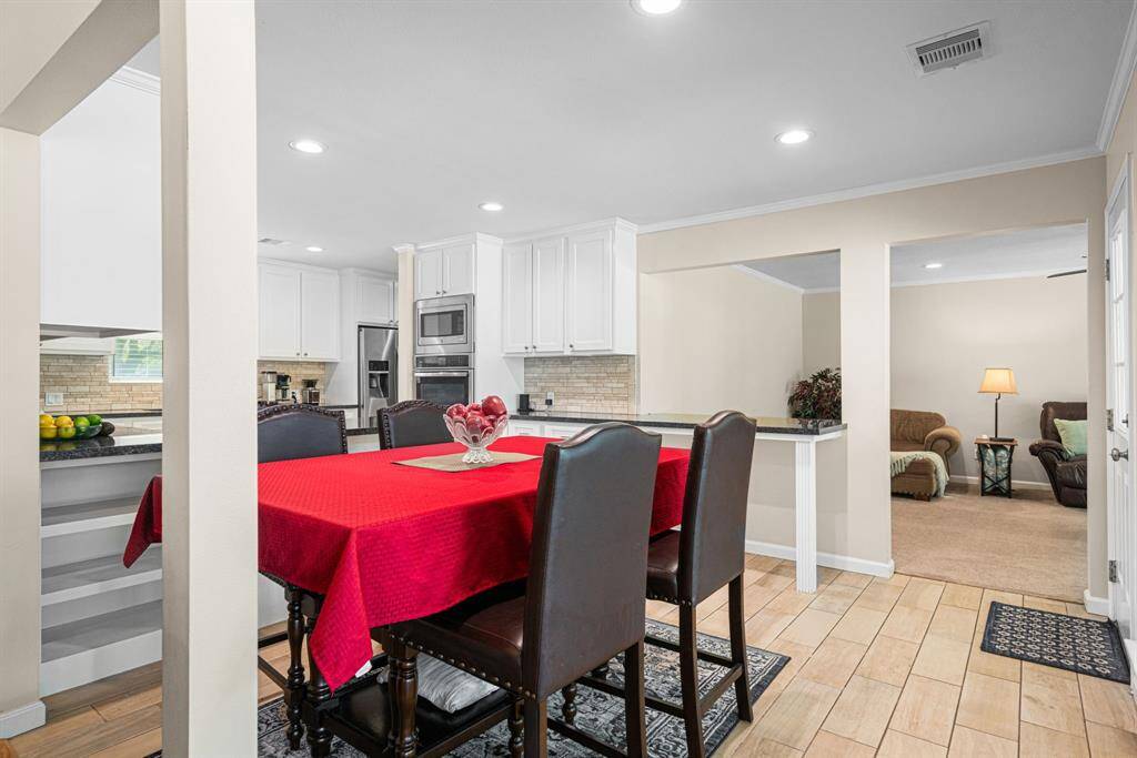 No stone unturned in this revamped breakfast room/kitchen and the home in general. Very thoughtful/functional space throughout.