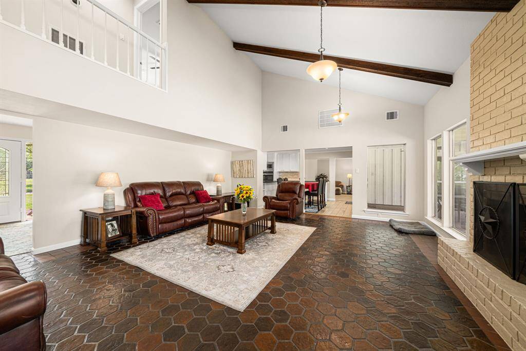 Alternate view of the living room.