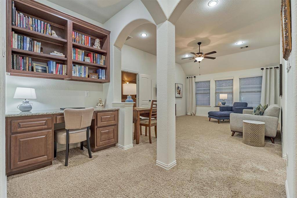 Upstairs Study Nook & Gameroom