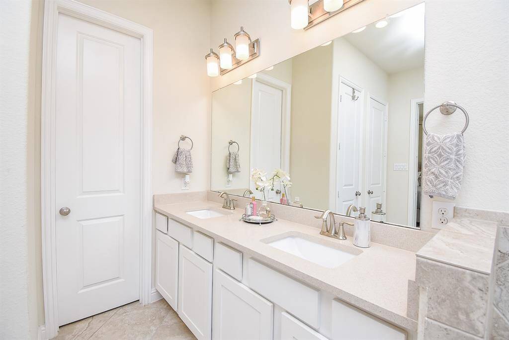 Double vanities and plenty of storage!