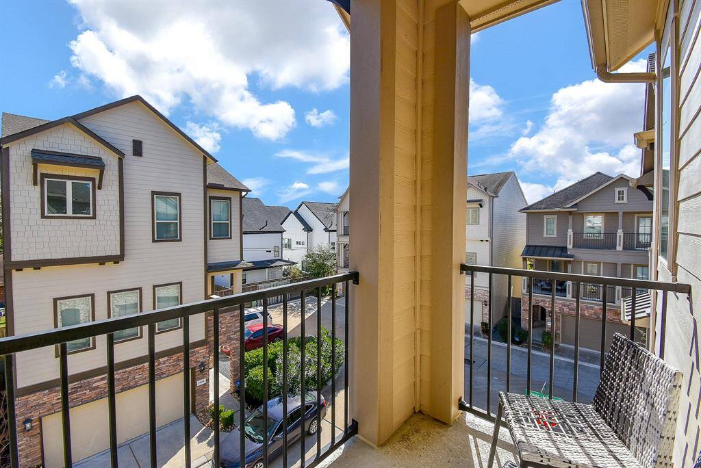 Private balcony off the primary bedroom.