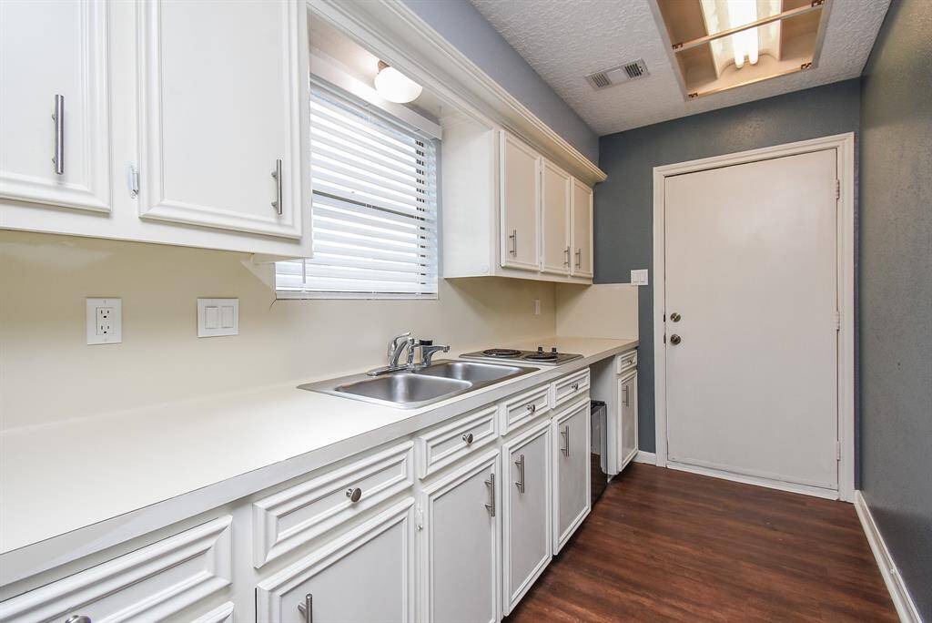 Garage Apartment