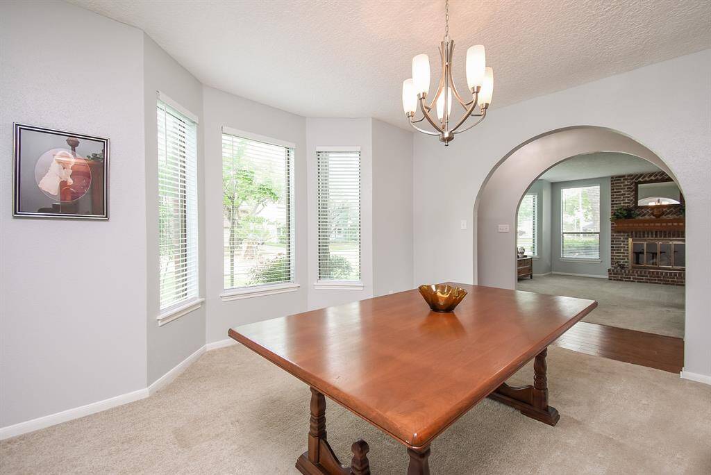 Formal Dining