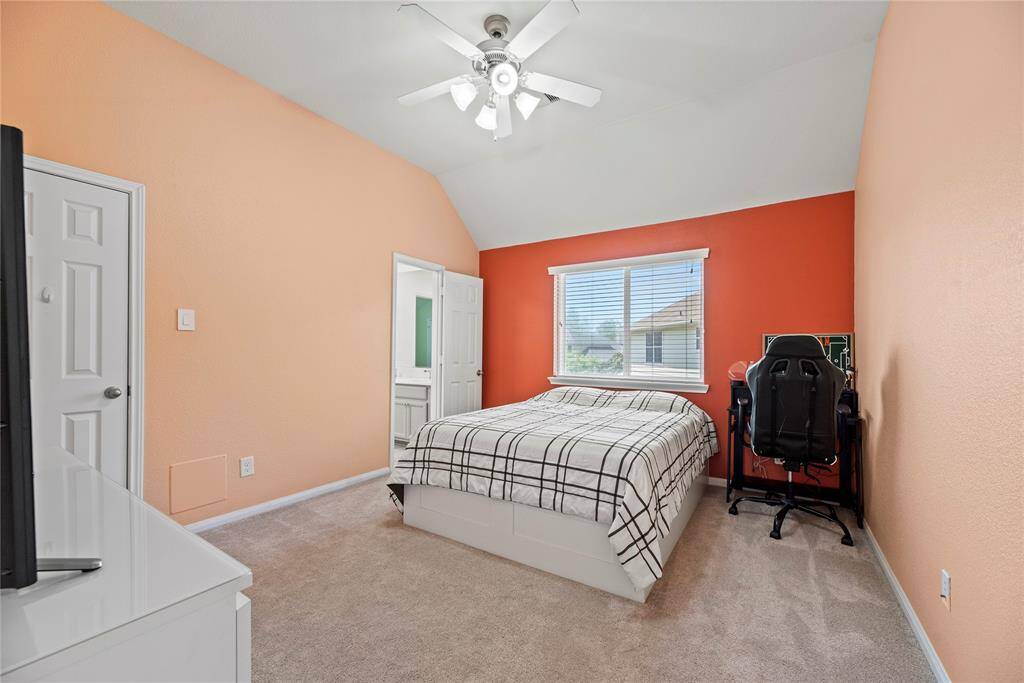 The other secondary bedroom connected to the Jack and Jill bath.  All bedrooms have huge walk in closets!