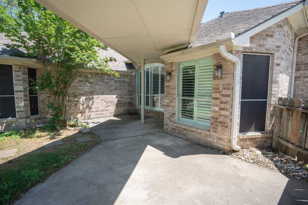 Breezeway from garage to home.