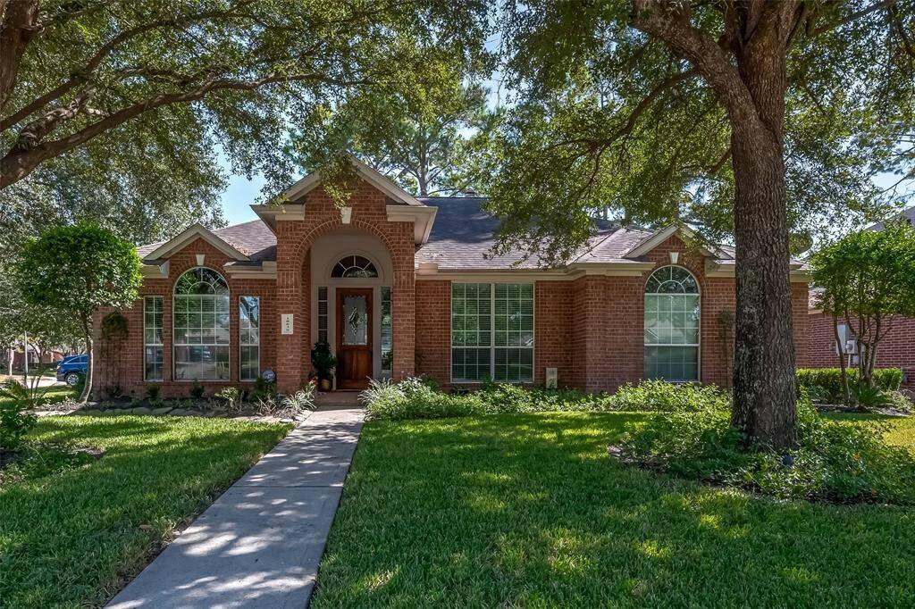 Front Yard Entrance