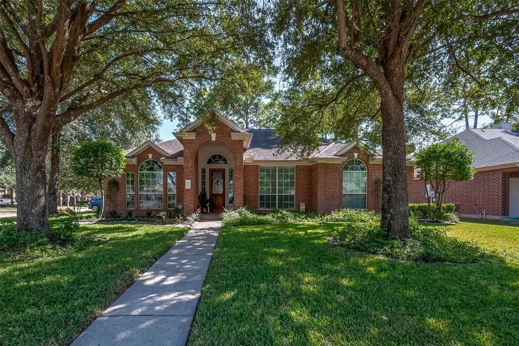Front Yard Entrance