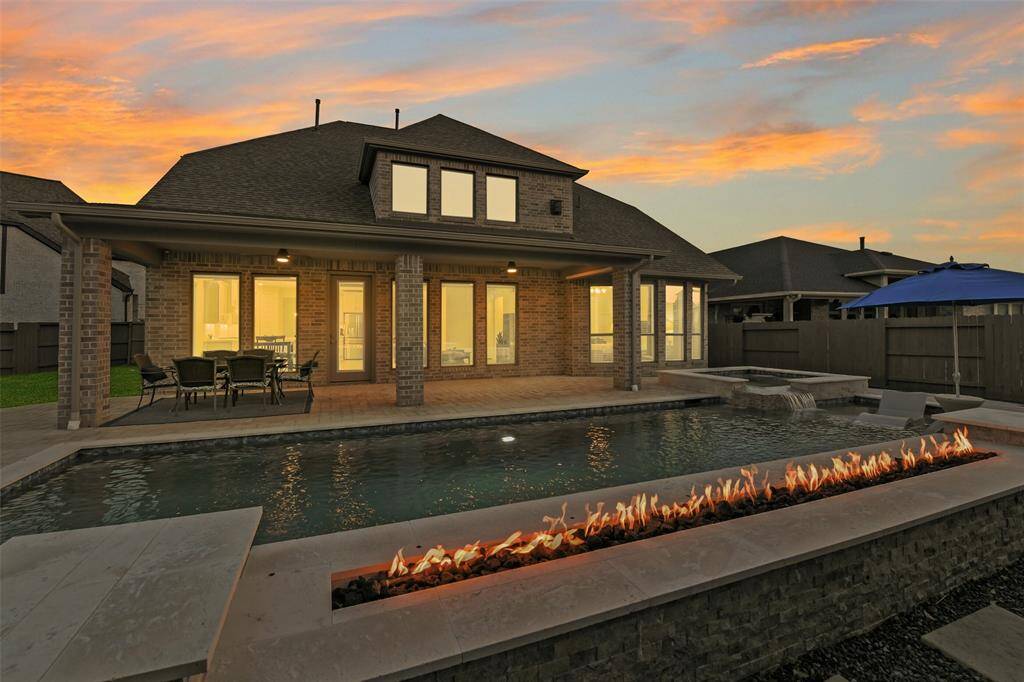 This is the definition of private oasis!