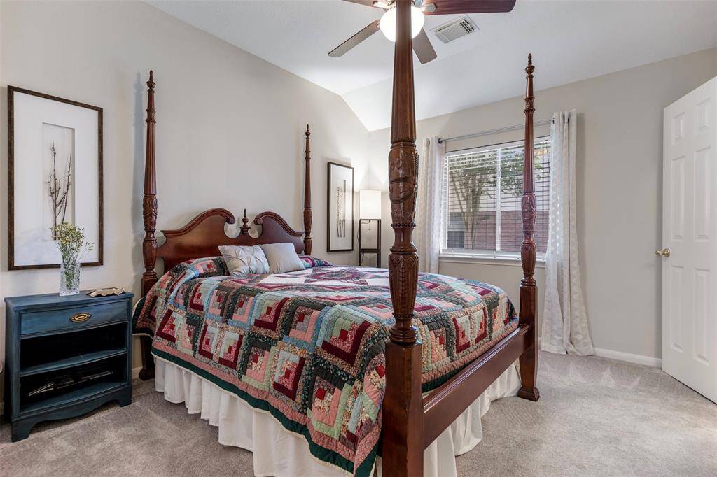 Secondary bedroom that sits off of the jack and jill bathroom.