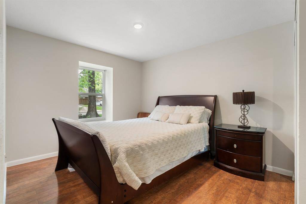 second bedroom
