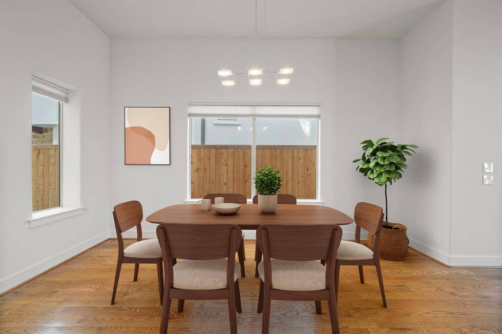 Dining Area [virtually staged]