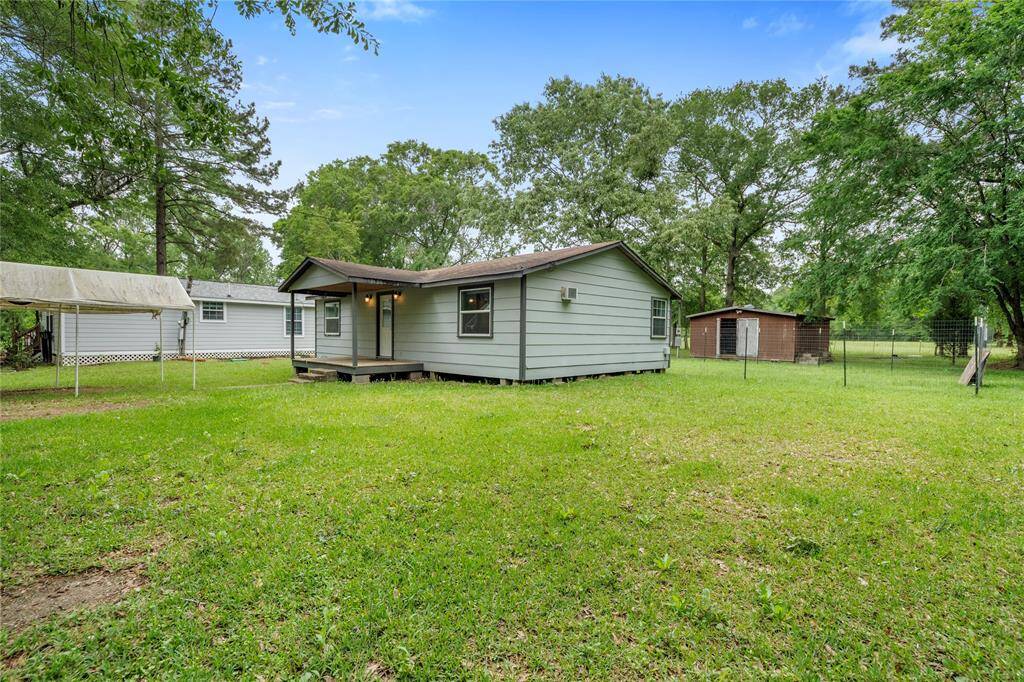 Set back on a generous lot, this home offers privacy and space in a tranquil neighborhood setting. A clean exterior palette provides a perfect foundation for a variety of design styles.