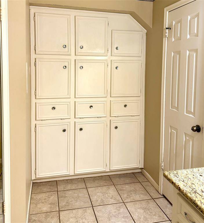 Bonus Storage Area in Primary Bathroom