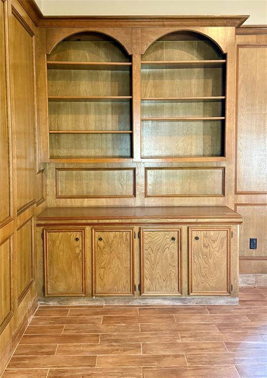 Living Room Built In Cabinet
