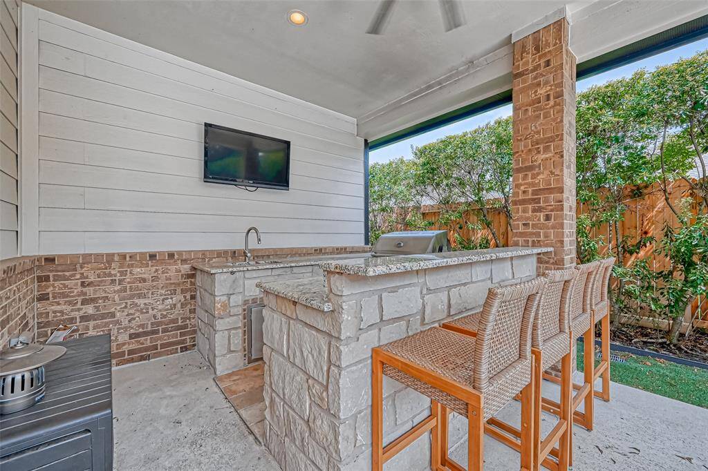Outside kitchen for entertaining.