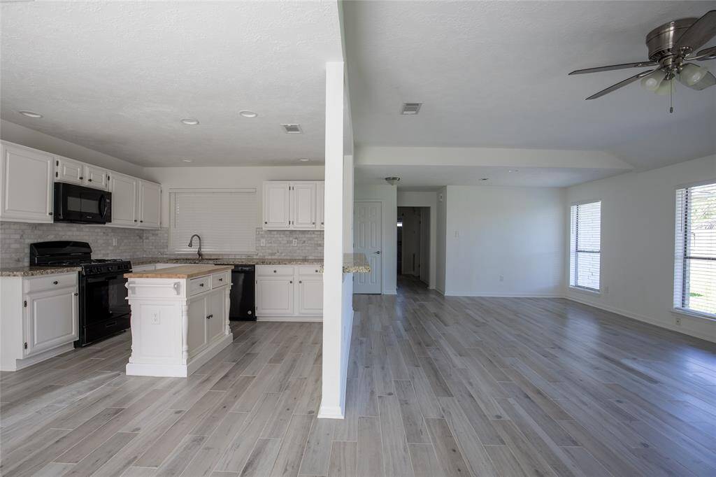 Lots of natural light and room to entertain any number of family and guests