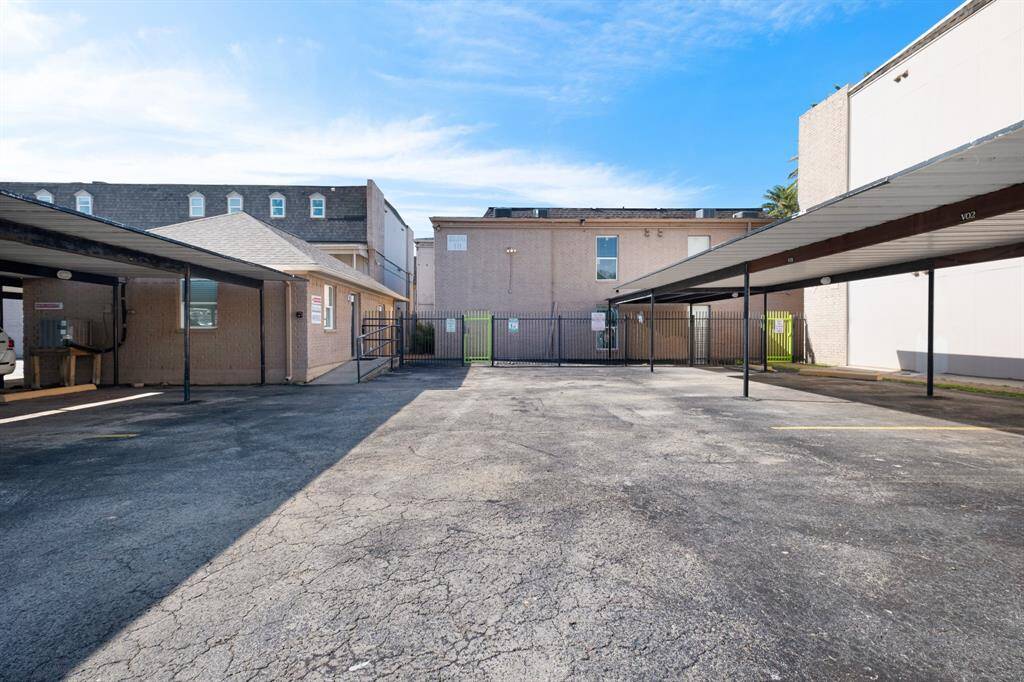 Parking area for the unit - 1 covered space included