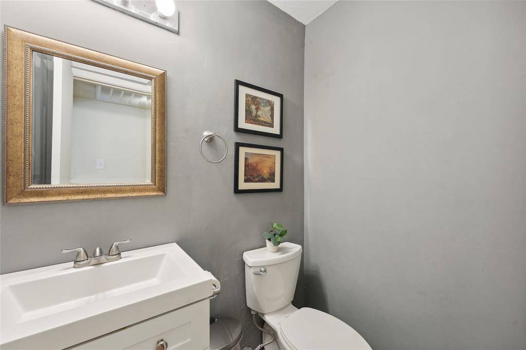 The third bedroom offers comfort and versatility, ideal for guests, kids, or a hobby space. The gorgeous warm green tone adds a cozy, inviting feel, while the simple layout makes it easy to customize to your needs.