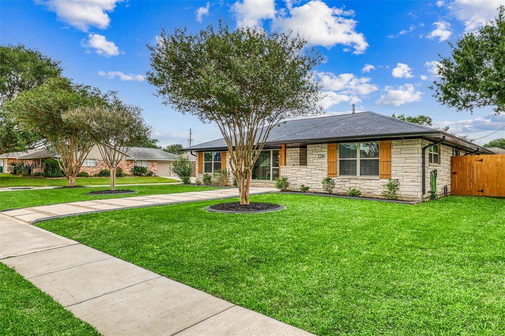 Thoughtful exterior upgrades include professional landscaping, custom edging, and a stunning front elevation that sets the tone for what’s inside.