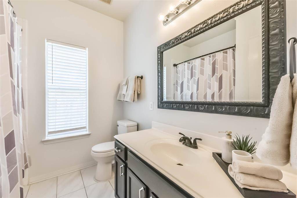 Secondary Bathroom