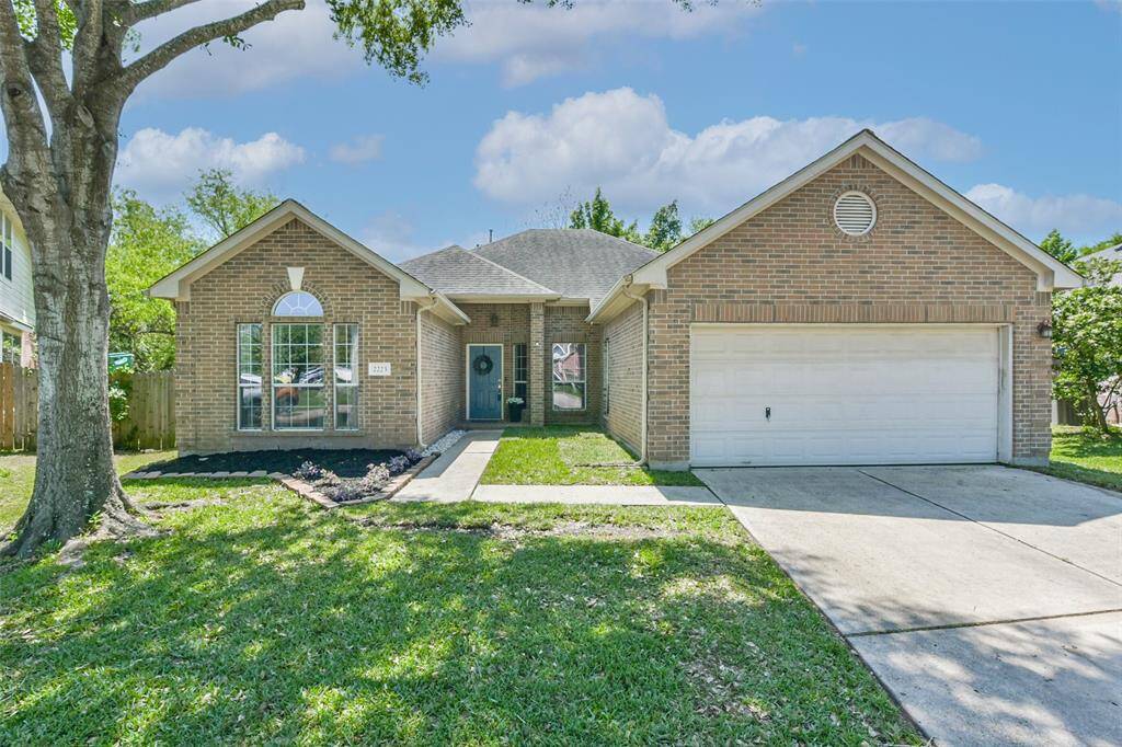 This home has EVERYTHING you've been searching for!