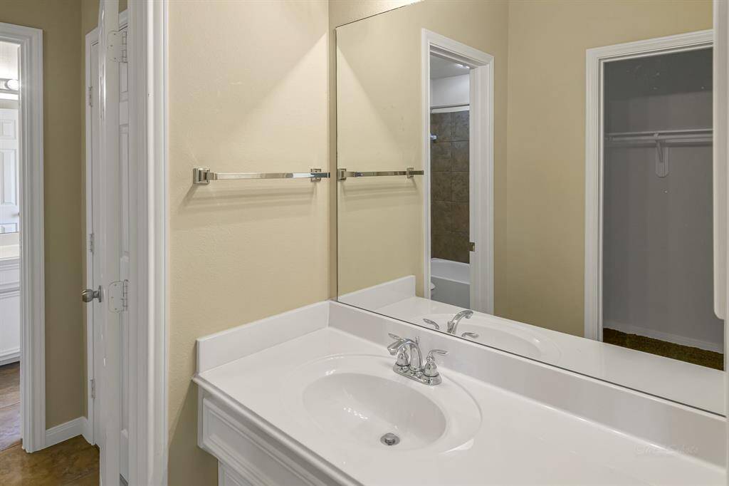 The second of the 2 full baths upstairs