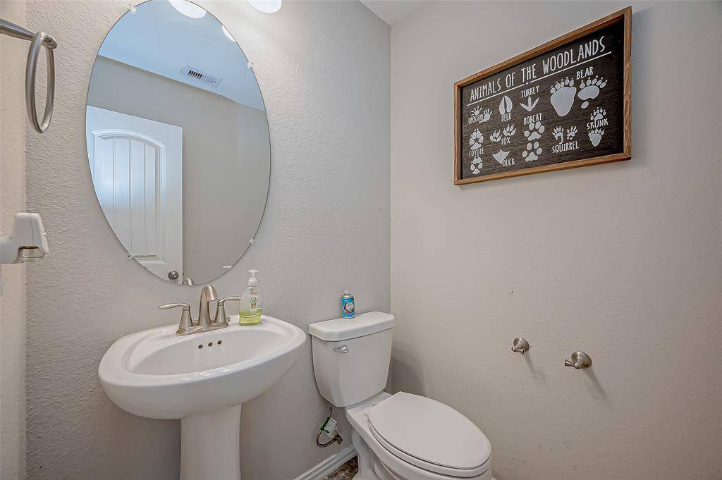 1/2 bath upstairs