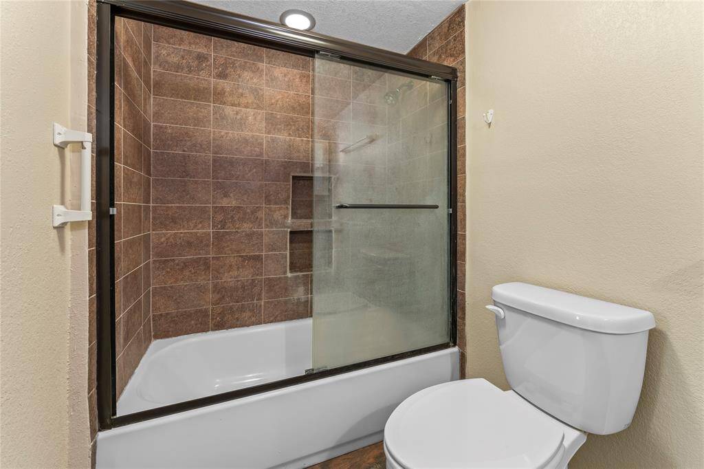 The primary bathroom has a tub/shower combo.