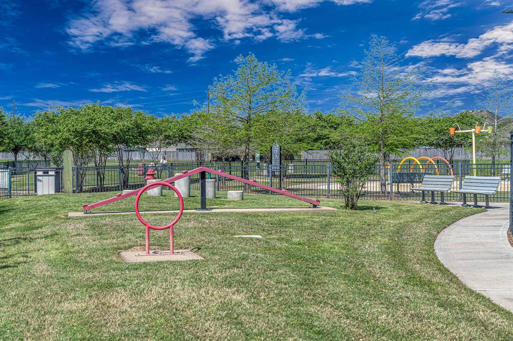 Community pool