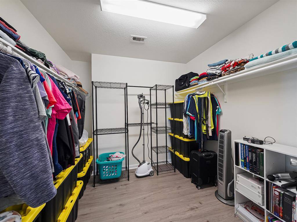 Large Walk-in closet in Primary bedroom