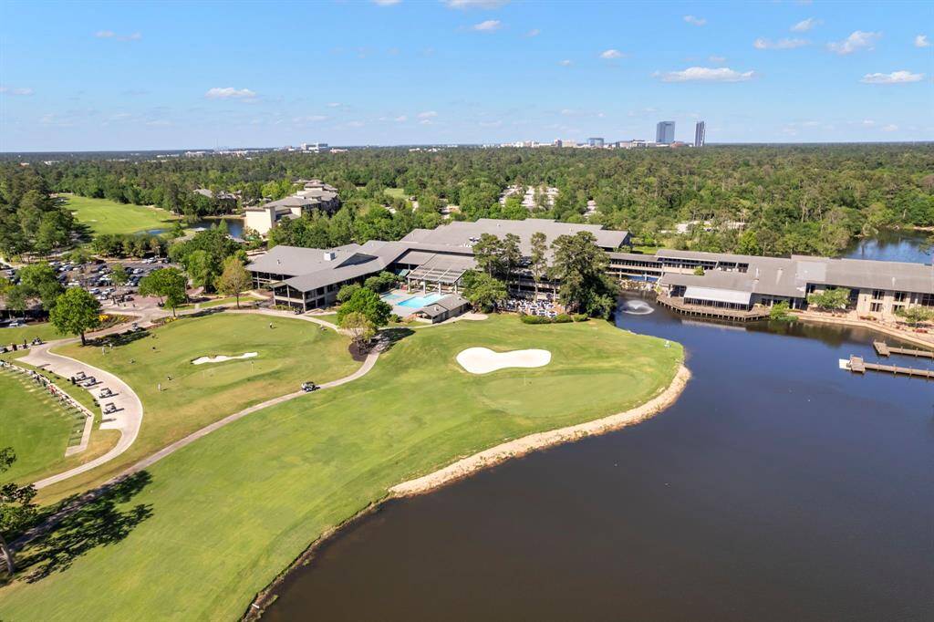 Located in the highly sought-after Trails at The Woodlands Country Club, this spot is a golfer's dream.