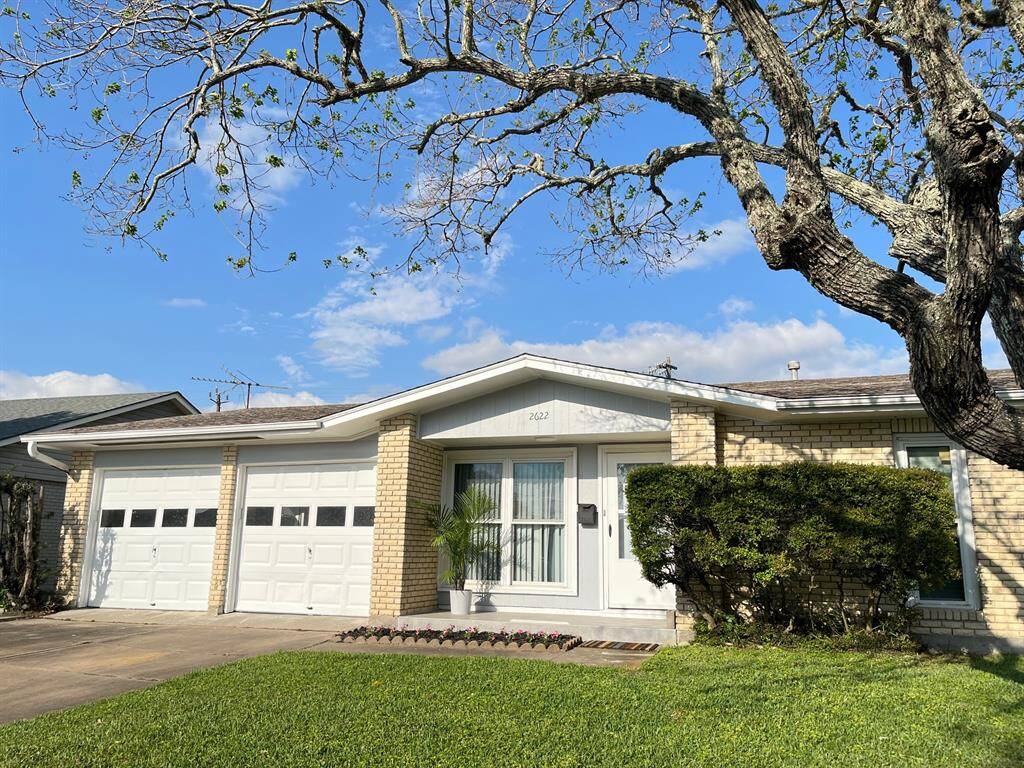 Welcome to 2622 Pine St.