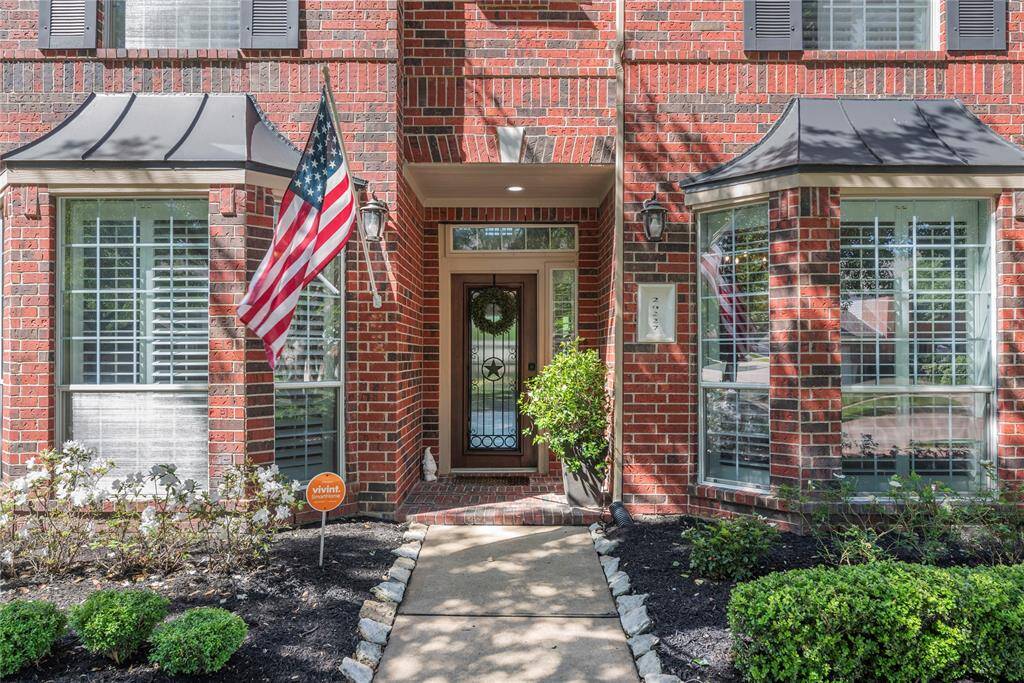 This stunning residence offers an exceptional blend of elegance, comfort, and modern charm in one of the area's most sought-after neighborhoods.
