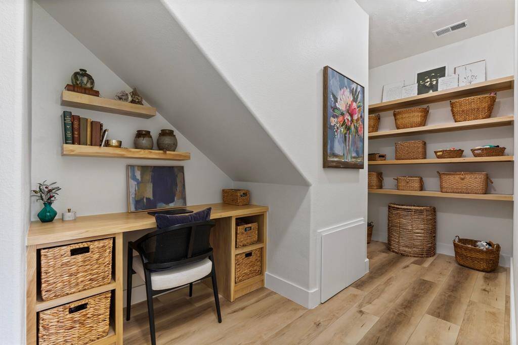 Primary Bedroom extra storage space