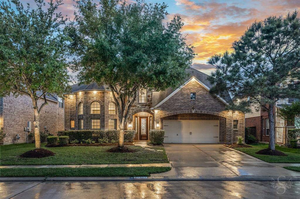 Welcome to 27407 Sunrise Ranch Lane, in the Cardiff Ranch community of Katy, TX.