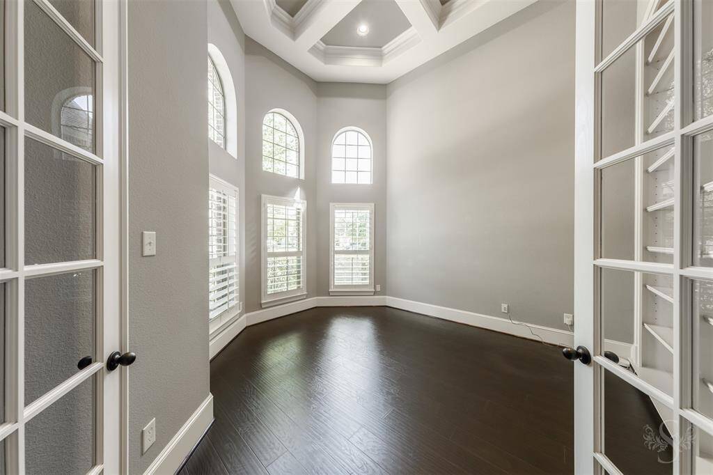 Lots of natural light in your office. Also notice the plantation shutters.