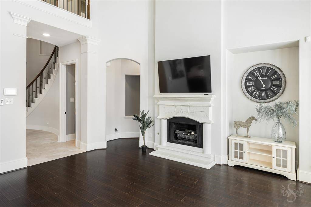 Living room.