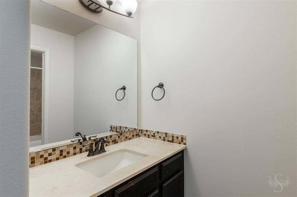 Full bath #3, located upstairs.