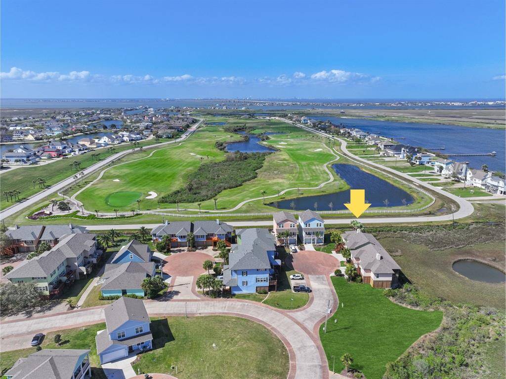 Angling just a little further to the west, you'll see tee box #3 of the Moody Gardens Golf Course. Ranked one of the greatest public golf courses in the state of Texas, you'll enjoy 18 holes of immaculately kept greens meandering along the coastal wetlands.