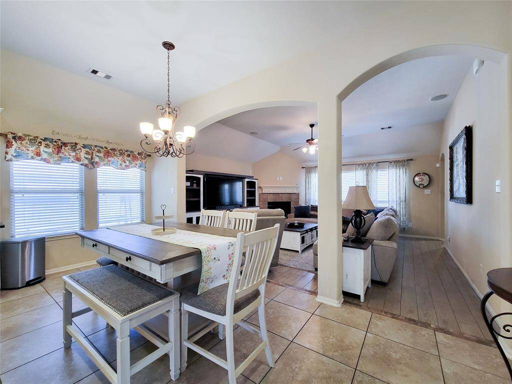 The kitchen/dining combo overlooking the living room creates a spacious feel