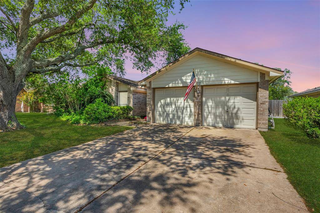 Welcome to 331 Capehill Drive!