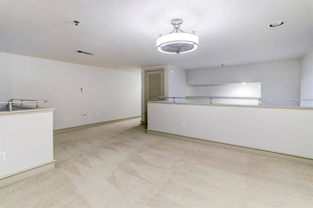 Upstairs oversized loft - virtually staged