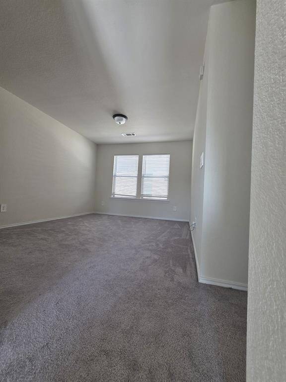 Spacious 3rd bedroom