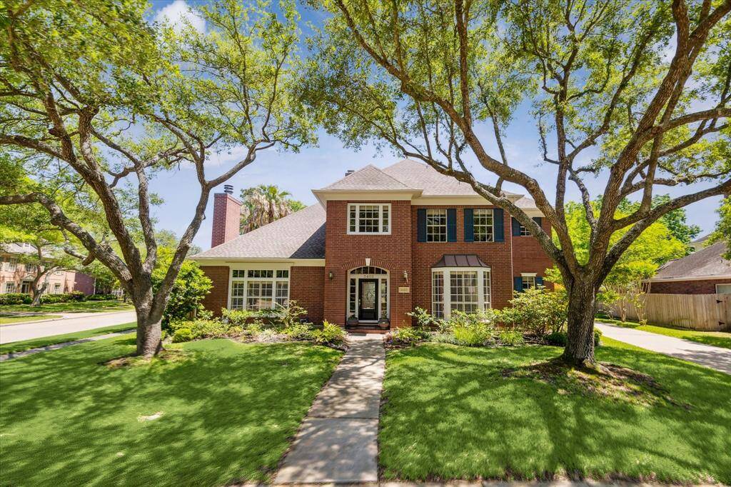 Beautifully updated Village home on a quiet cul-de-sac in the heart of Cinco Ranch—just three doors from the scenic lake and trails. Set on a .29-acre corner lot, this home features a sparkling pool and spa with full pool bath, rare 5-car garage with conversion potential, and a flexible floor plan with spacious living areas, private study, and game room. Zoned to top-rated KISD schools with access to resort-style amenities including pools, parks, golf, and more.
