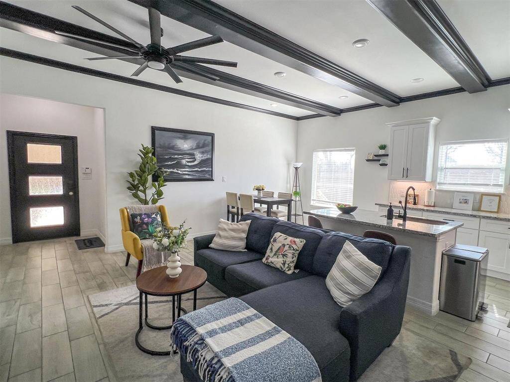 Open concept living, dining, kitchen