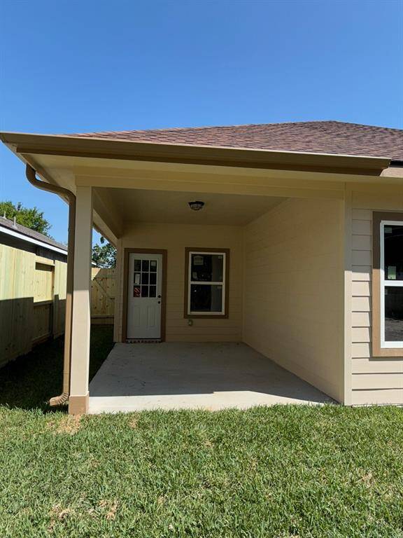 Covered patio